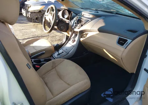 2013 Hyundai Elantra Gls z USA, uszkodzony, nr VIN 5NPDH4AE2DH268682